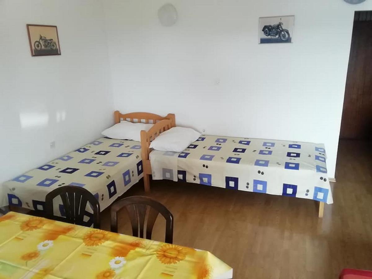 Apartment Zagor Каштела Екстер'єр фото