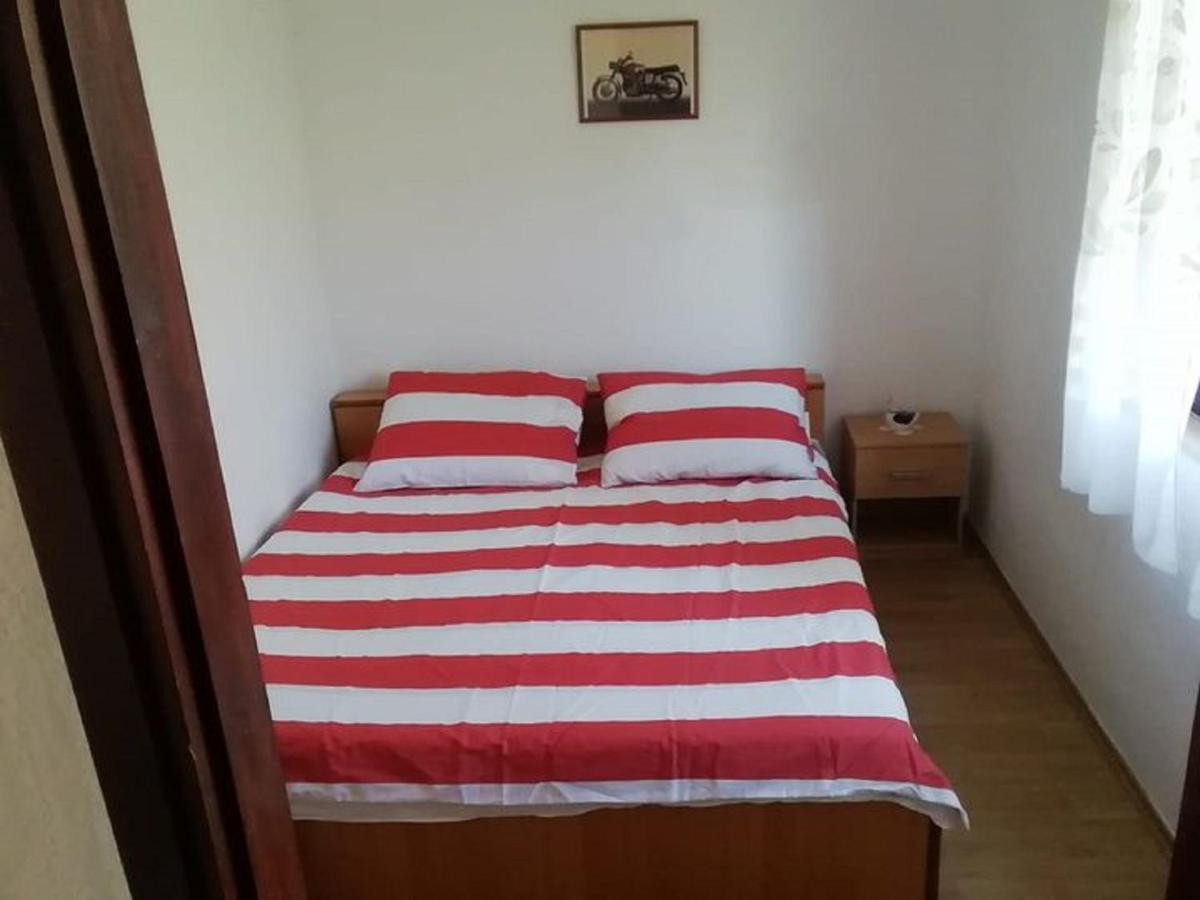 Apartment Zagor Каштела Екстер'єр фото