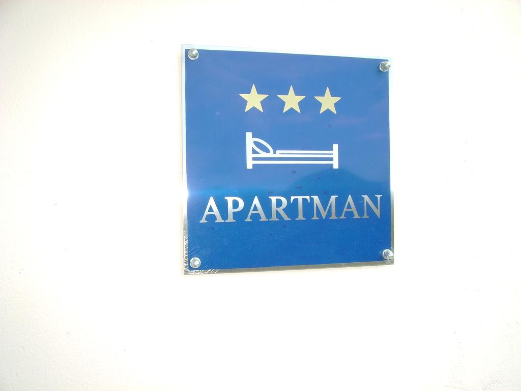 Apartment Zagor Каштела Екстер'єр фото
