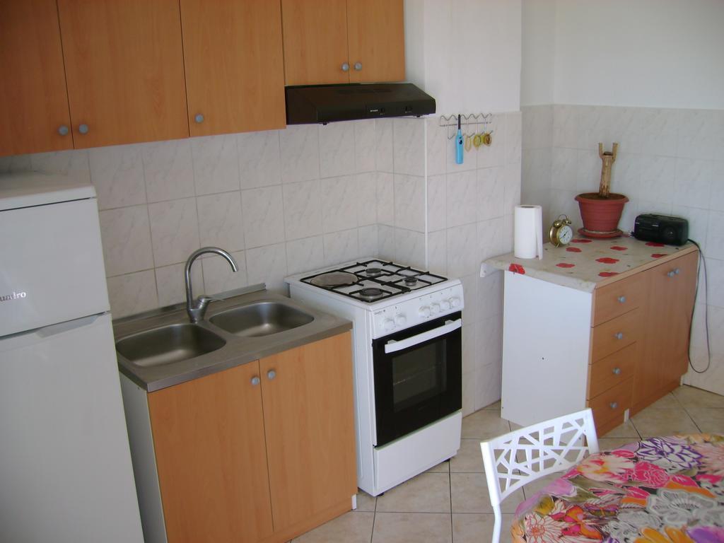 Apartment Zagor Каштела Екстер'єр фото